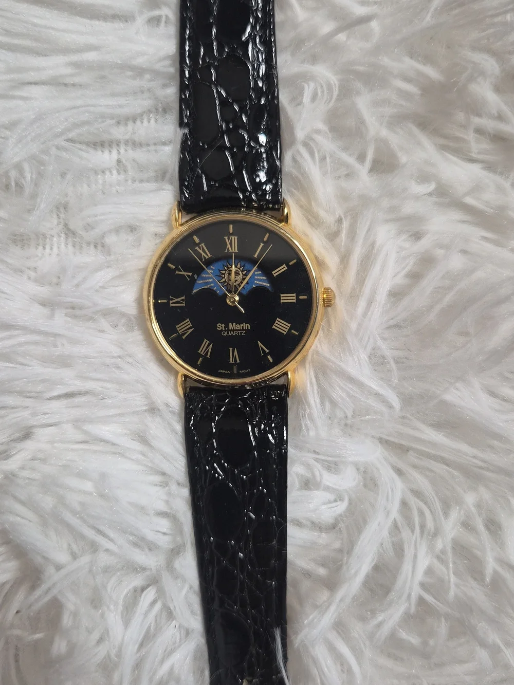 Vintage Watch St Marin Black Leather Band Umbrella Cut Out Sun Analog Quartz ✨️